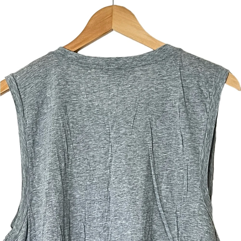 J. Crew | Gray appliqué cotton tank top size extra large